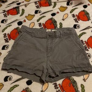Wide waist grey shorts